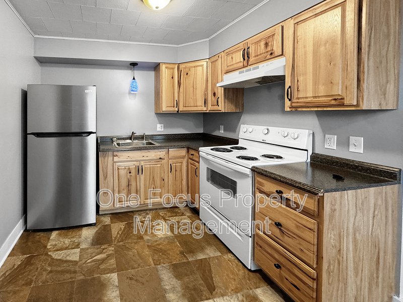 Modern 1BR/1BA - Heat Included property image