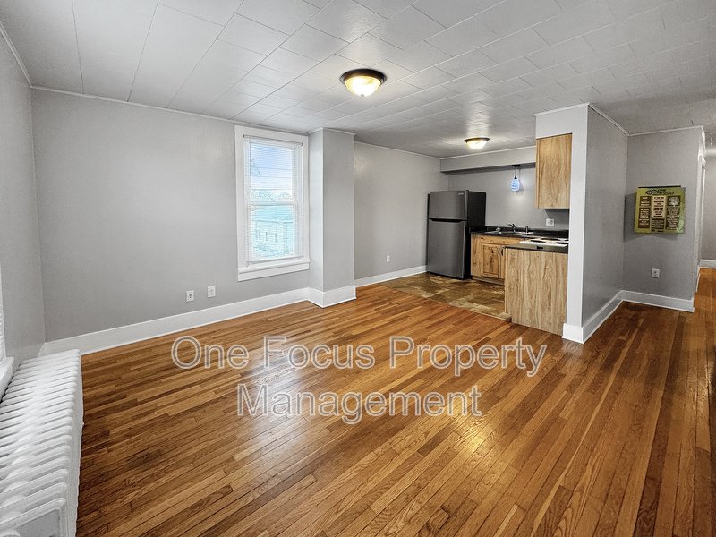 Modern 1BR/1BA - Heat Included property image