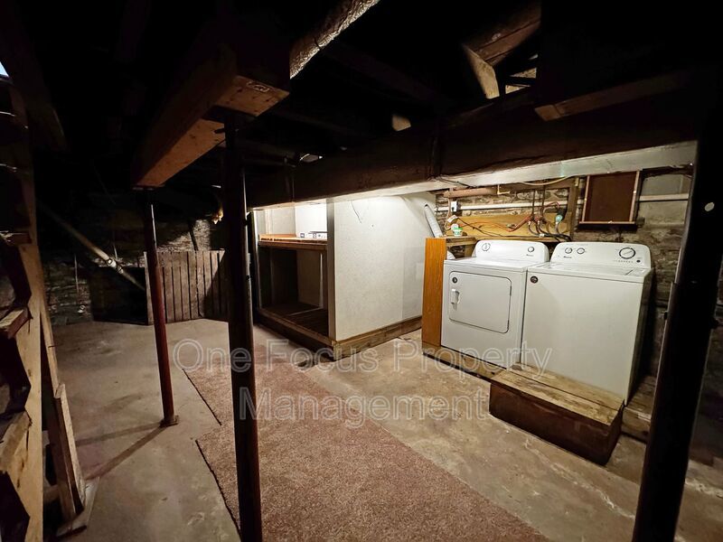 2BR/1BA - 1 Cat Welcome! property image