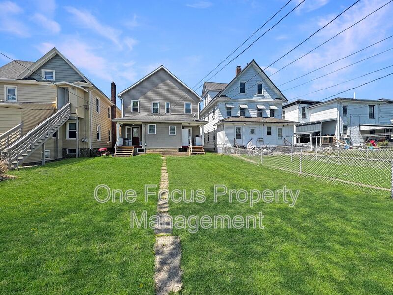 Cute and Cozy 3BR near Beautiful Brandon Park! property image