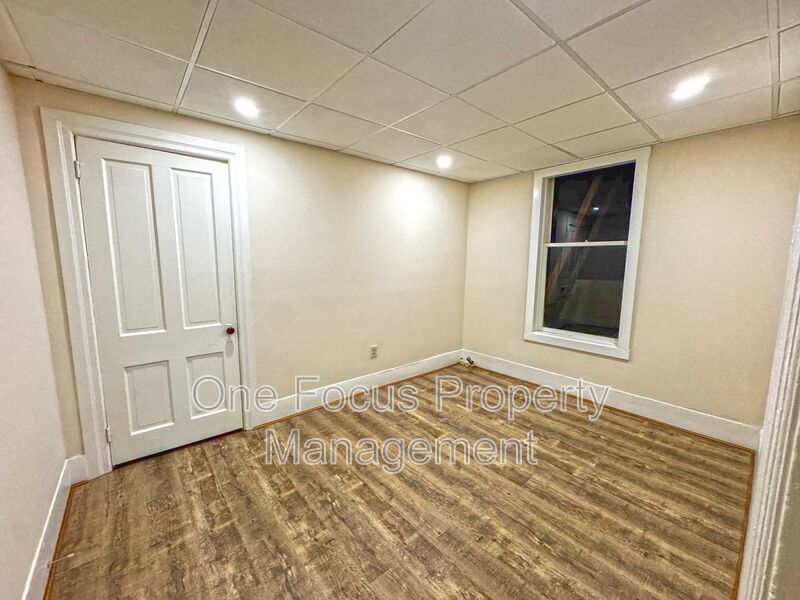 Newly Renovated 1BR/1BA - up to 2 Cats Welcome! property image