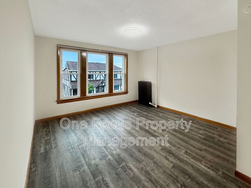 HEAT INCLUDED!!!!!! 1BR/1BA - 2 Cats Welcome! property image