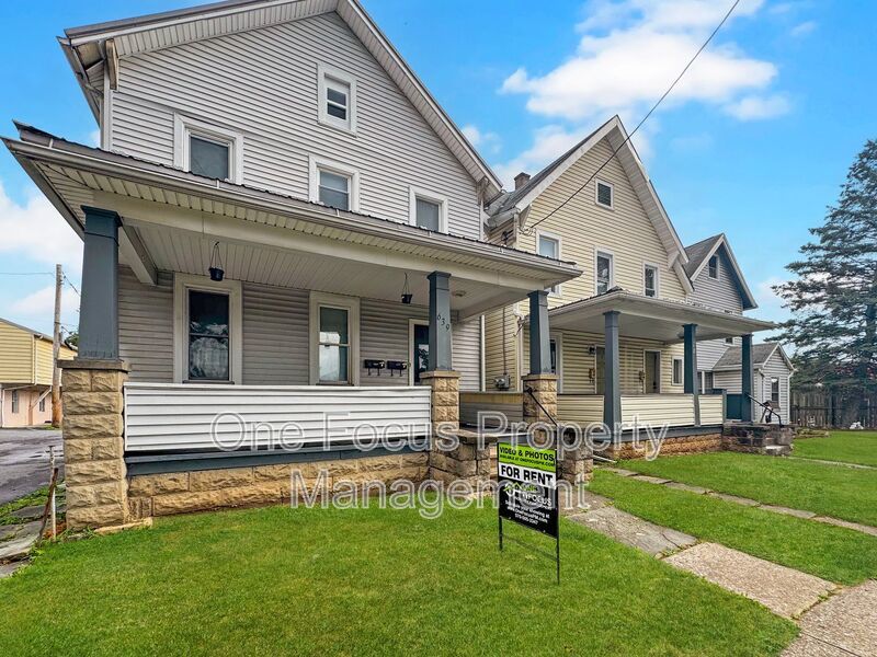 Spacious Second Floor 1BR/1BA - 2 pets under 25 lbs. welcome! property image