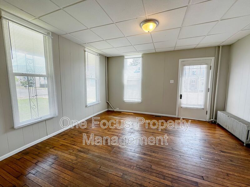 Cozy First Floor 1BR/1BA - 2 Pets Under 25 lbs. Welcome! property image