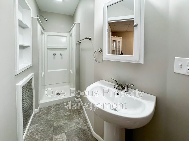 Cozy First Floor 1BR/1BA - 2 Pets Under 25 lbs. Welcome! property image