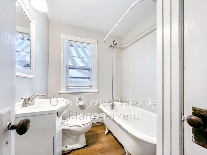 Cute an Cozy 1BR/1BA - 1 Pet Welcome Under 40 lbs. property image