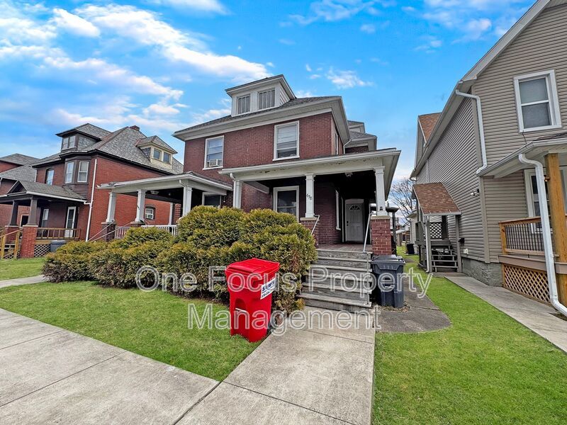 Cute an Cozy 1BR/1BA - 1 Pet Welcome Under 40 lbs. property image