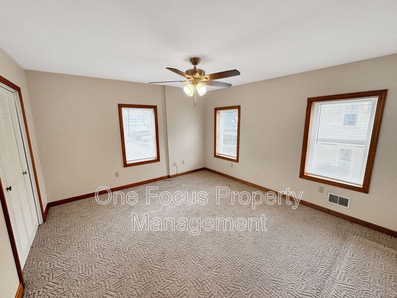 Cozy 2BR/1 BA- Pet Friendly! property image