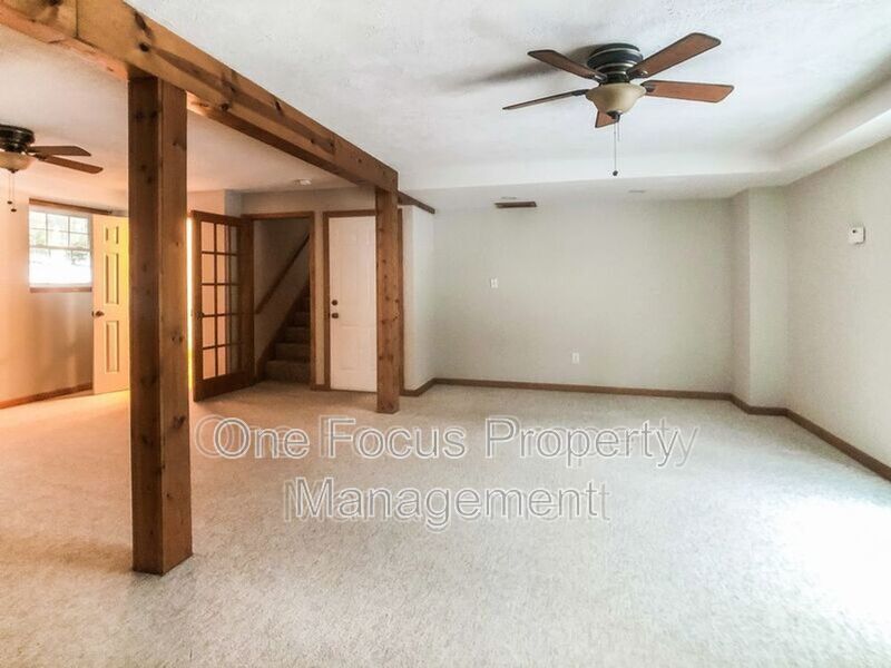 Large Single Family Home - Pet Friendly! property image