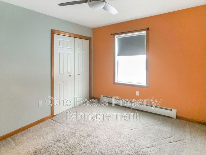 Large Single Family Home - Pet Friendly! property image