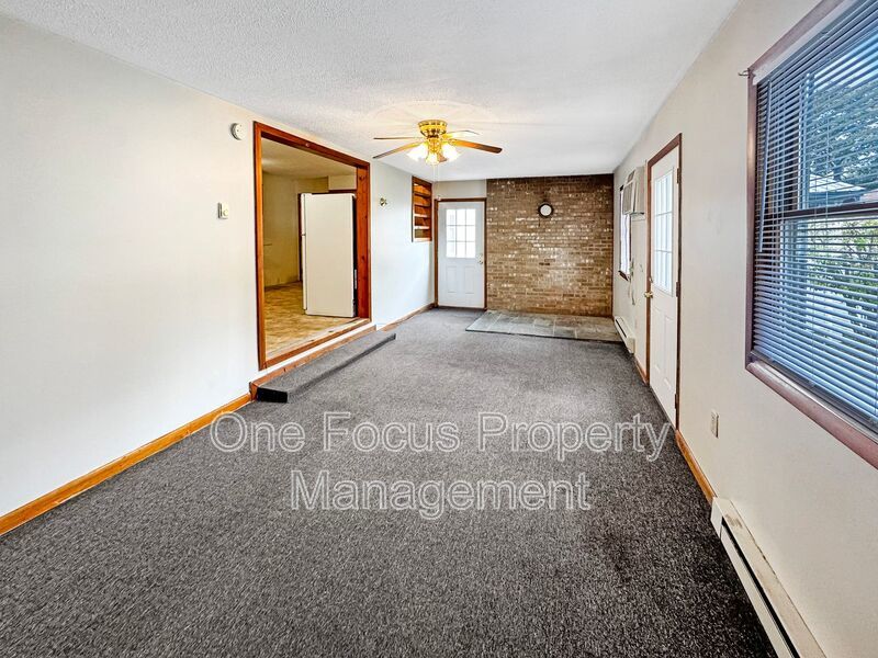 Cozy single level home with 3BR/1BA - Pet Friendly! property image