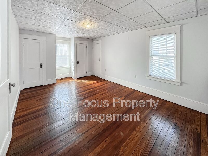 Bright and Cozy 3BR/1BA - Pet Friendly! property image