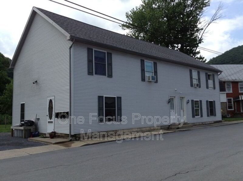 Cozy 2BR/1BA First Floor - Pet Friendly! property image
