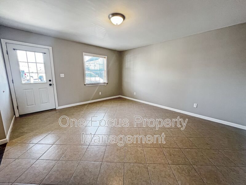 Available For Tours After 12.1.2025!!! Tenants only pay electricity property image