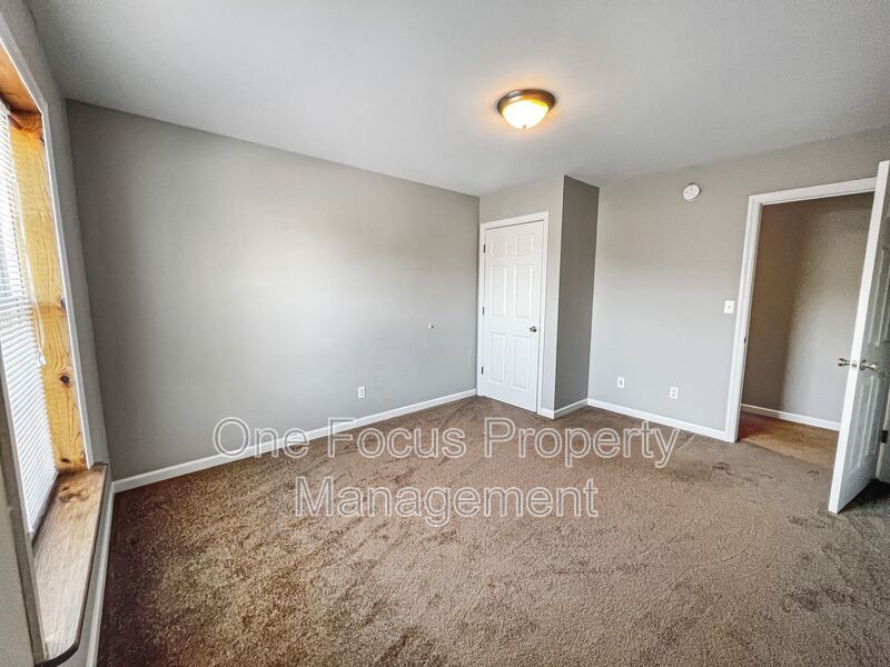 Available For Tours After 12.1.2025!!! Tenants only pay electricity property image