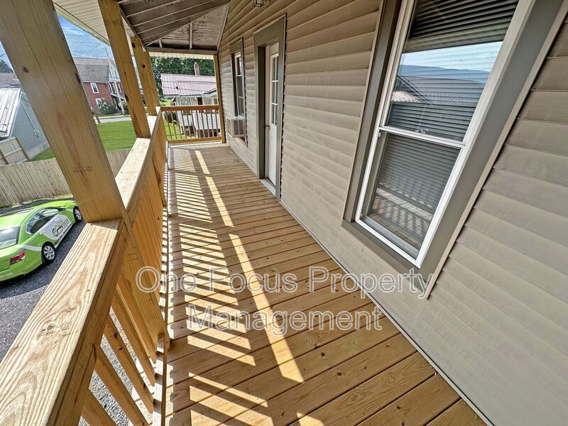 LHU Off-Campus Student Housing Available 7/10/2026! property image