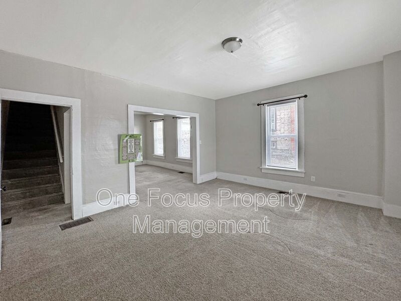 Spacious 3BR/1BA - Up to 2 dogs under 50# Welcome! property image