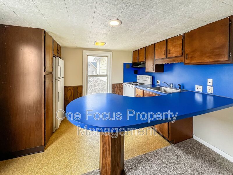 Cozy 1BR - 1 Pet Welcome Under 20# property image