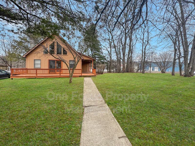 Cozy 2BR/1BA Single Family Home - Pet Friendly! property image