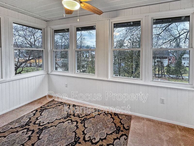 Stunning 2BR/1BA Close to the UPMC Campus! property image