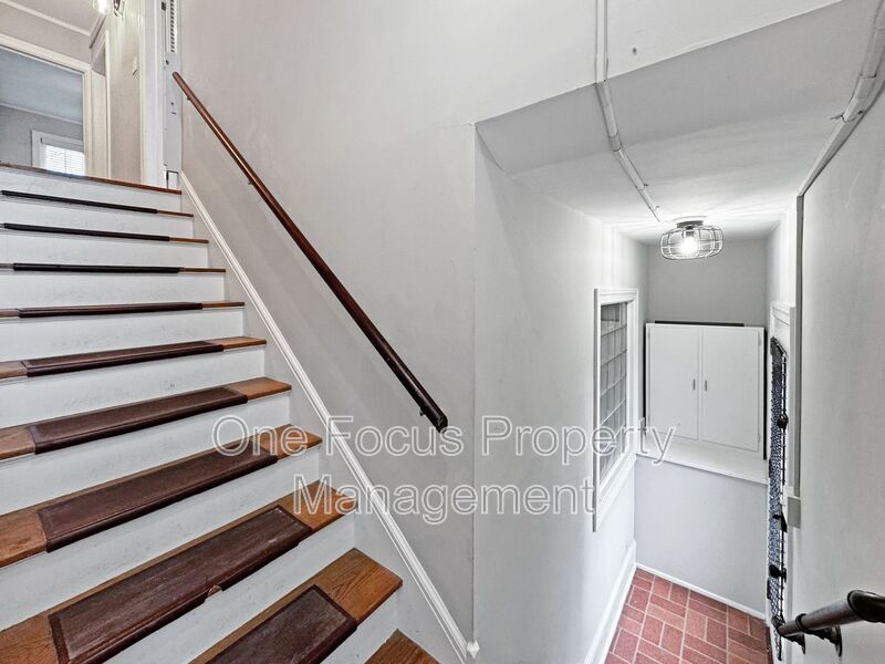 Stunning 2BR/1BA Close to the UPMC Campus! property image