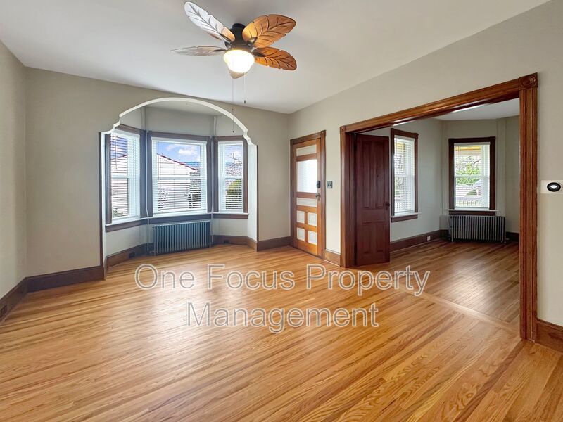 Stunning 3BR/2BA Home! - Pet Friendly! property image