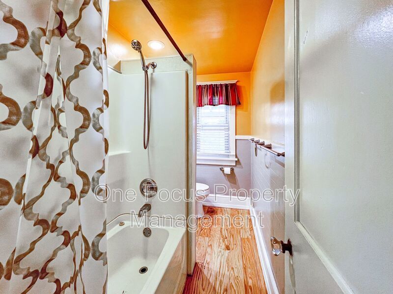 Cozy 3BR/1BA - Pet Friendly Up To 2 Pets Under 35# property image