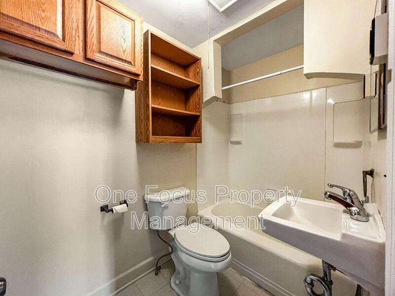Cozy 3BR/1BA in Mill Hall! property image