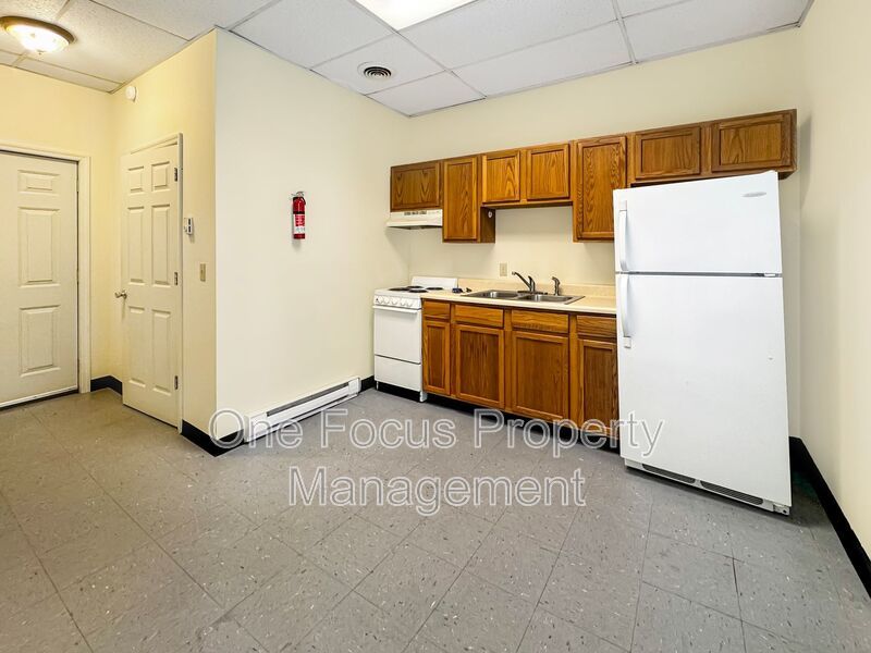 Cozy 1br/1ba - First Floor! property image