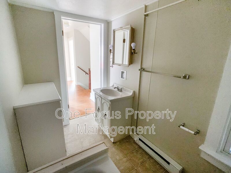 87 Main Street Unit B property image