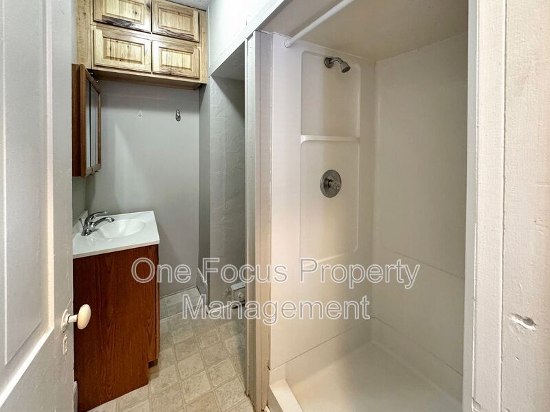 Cozy and Updated Studio! - One Pet Under 25# Welcome! property image