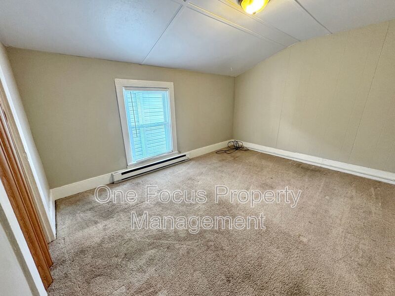 Cozy and Updated Studio! - One Pet Under 25# Welcome! property image