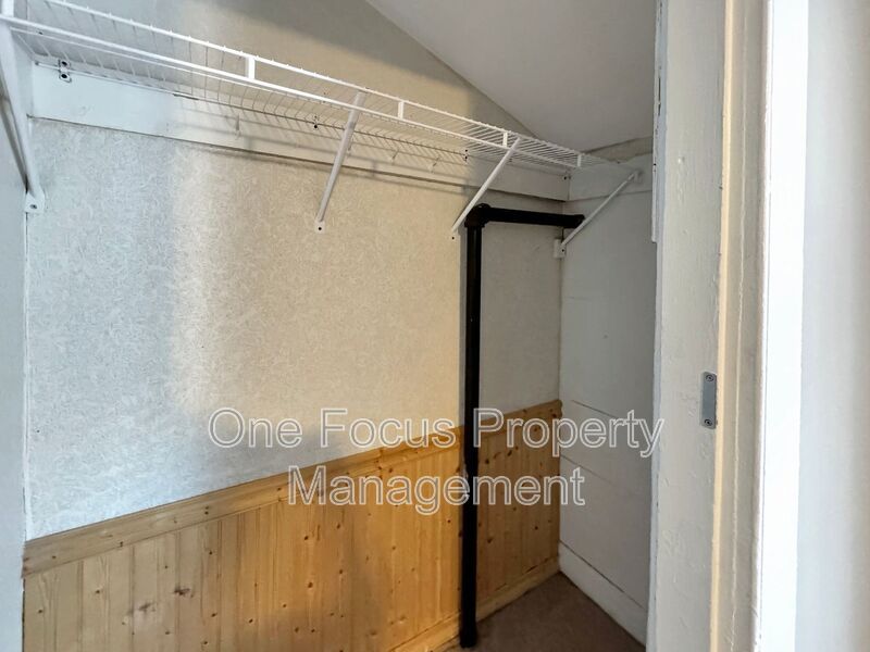 Cozy and Updated Studio! - One Pet Under 25# Welcome! property image