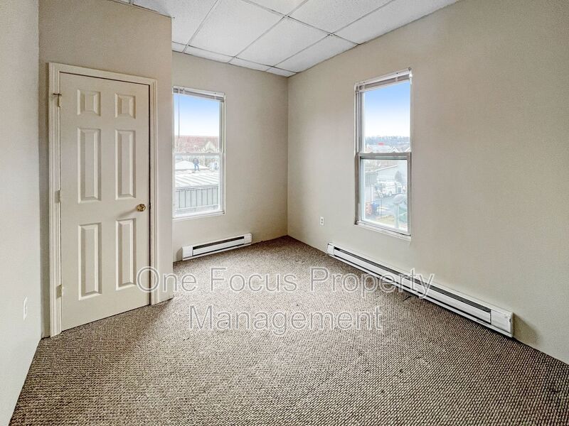 Cozy and Bright Second Floor 2BR/1BA property image