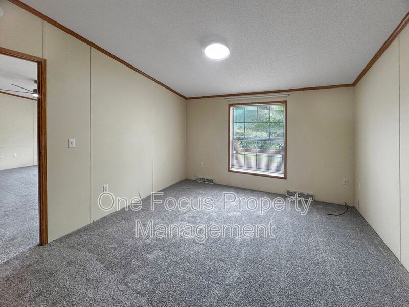 3BR/2BA - Pet Friendly property image
