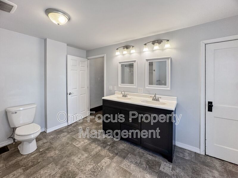 2BR/1BA - Get $150 off the first months rent when approved!!!! property image