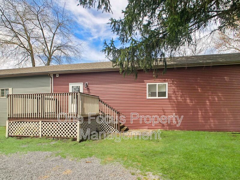 Modern 2BR/1BA property image
