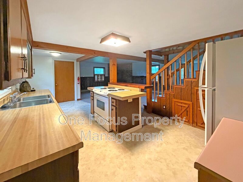 Cozy 3BR/1BA - Pet Friendly property image