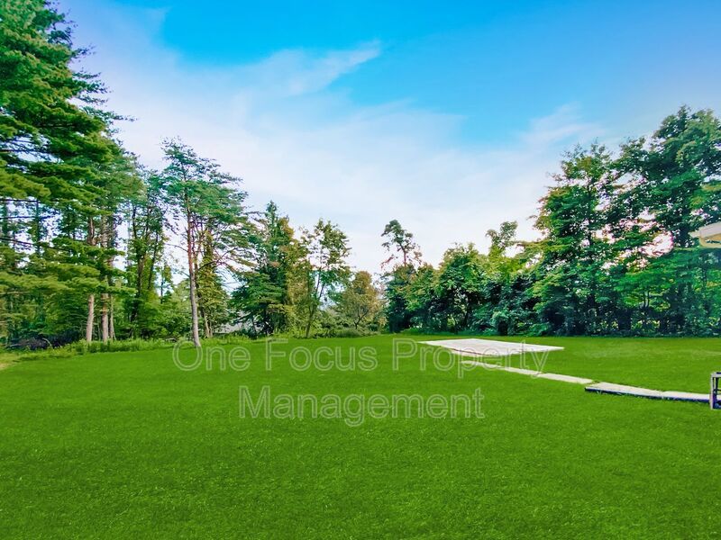Cozy 3BR/1BA - Pet Friendly property image